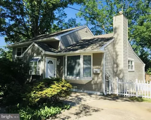 20 Richards Ave, Pine Hill, NJ 08021