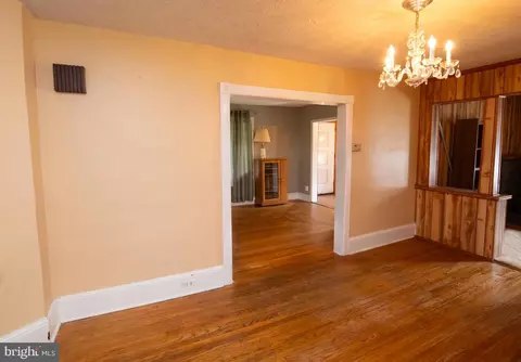 332 E Linden Ave, Lindenwold, NJ 08021 photo 10