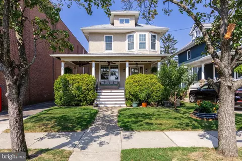 19 Fern Ave, Collingswood, NJ 08108