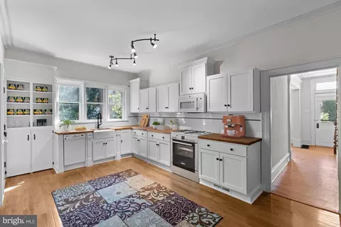 121 Centre St, Haddonfield, NJ 08033 photo 21