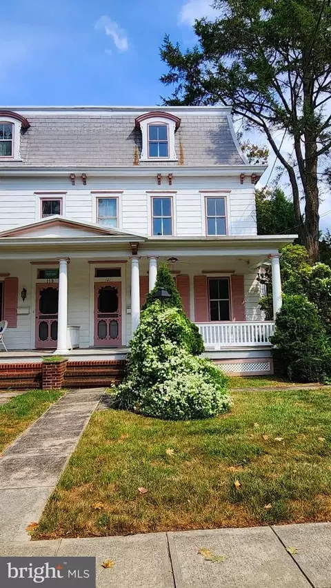 121 Centre St, Haddonfield, NJ 08033 photo 2
