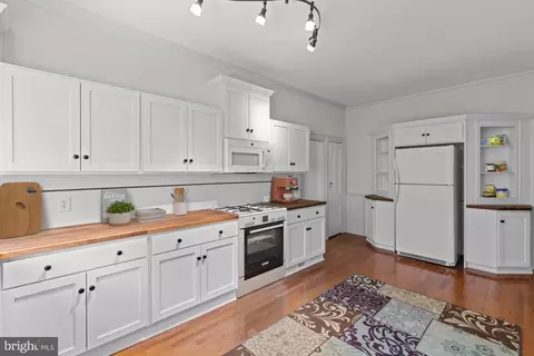 121 Centre St, Haddonfield, NJ 08033 photo 15
