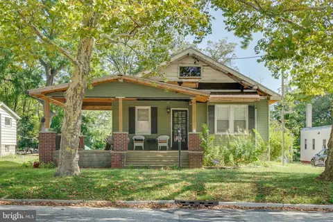 15 Erial Rd, Blackwood, NJ 08012