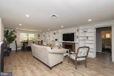 1454 Sicklerville Rd, Sicklerville, NJ 08081
