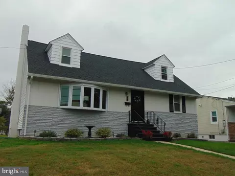18 Old Kings Hwy, Bellmawr, NJ 08031