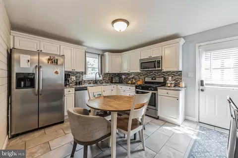 529 8th Ave, Lindenwold, NJ 08021 photo 10