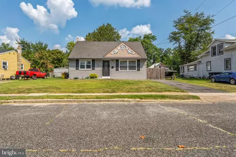 529 8th Ave, Lindenwold, NJ 08021 photo 2