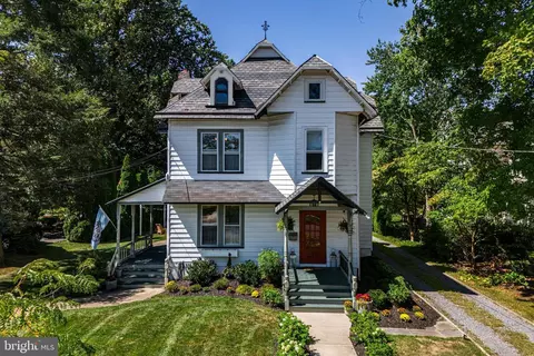 212 Washington Ave, Haddonfield, NJ 08033