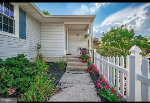27 Jerome, Erial, NJ 08081 photo 4