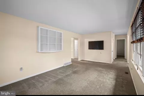 27 Jerome, Erial, NJ 08081 photo 9