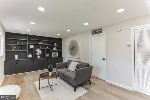 33 Randy Rd, Glendora, NJ 08029 photo 6