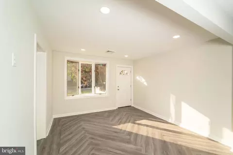 324 E 3rd Ave, Runnemede, NJ 08078 photo 5