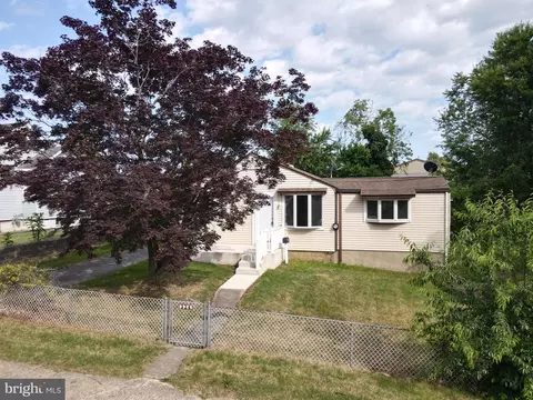 324 E 3rd Ave, Runnemede, NJ 08078 photo 3