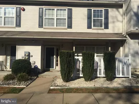 1207 Tanglewood Dr, Sicklerville, NJ 08081