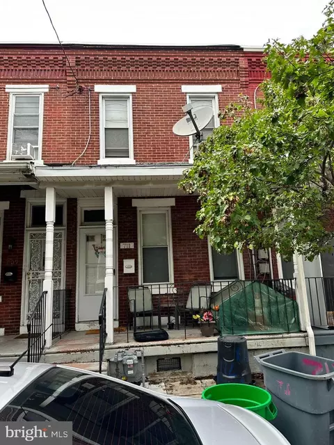 711 Berkley St, Camden, NJ 08103