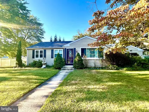 6107 Chestnut Ave, Pennsauken, NJ 08109