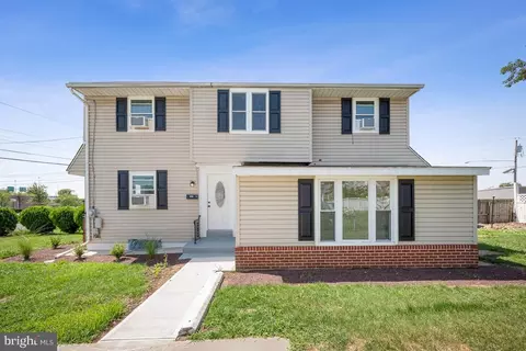 7185 Willgoos Ave, Pennsauken, NJ 08110