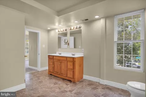 506 E Linden Ave, Lindenwold, NJ 08021 photo 18