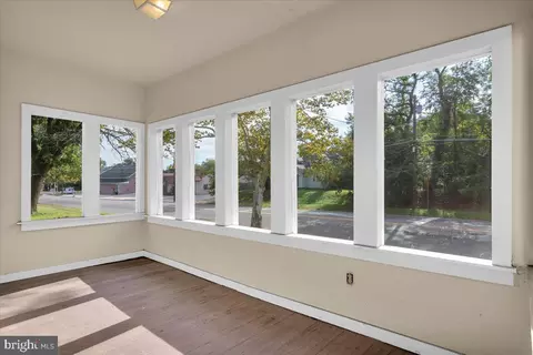 506 E Linden Ave, Lindenwold, NJ 08021 photo 4