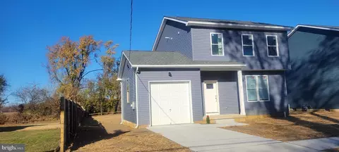 11 Lehigh Ave, Gloucester City, NJ 08030