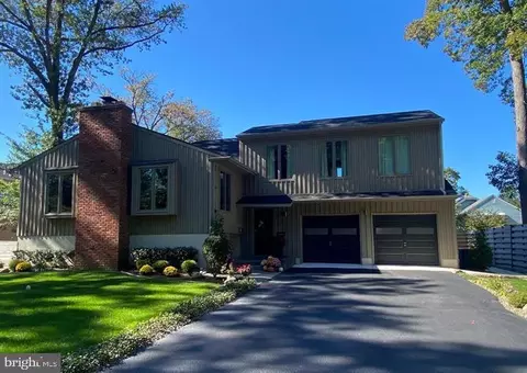 214 18 Petitt Ave, Cherry Hill, NJ 08002