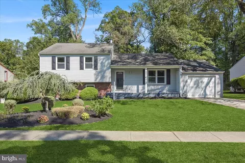 107 Woodfield Ct, Cherry Hill, NJ 08003