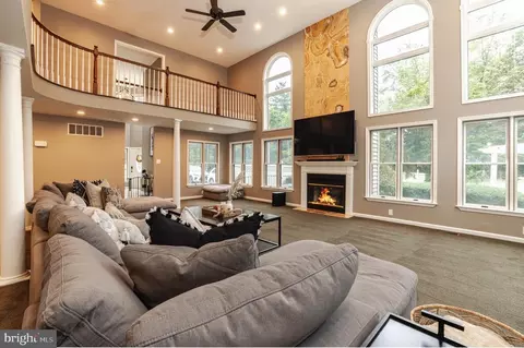 131 Braddock Ave, Hammonton, NJ 08037 photo 9