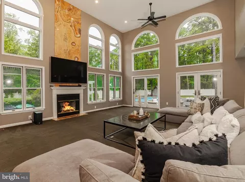 131 Braddock Ave, Hammonton, NJ 08037 photo 10