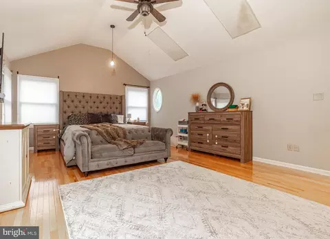 131 Braddock Ave, Hammonton, NJ 08037 photo 28