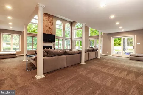131 Braddock Ave, Hammonton, NJ 08037 photo 11