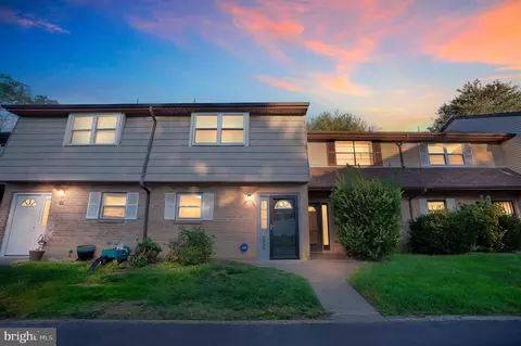 250 La Cascata, Clementon, NJ 08021