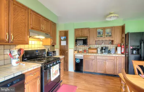 49 E Cloverdale Ave, Pine Hill, NJ 08021 photo 5