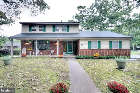 49 E Cloverdale Ave, Pine Hill, NJ 08021