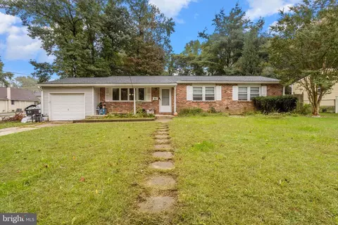 831 E Maple Ave, Lindenwold, NJ 08021