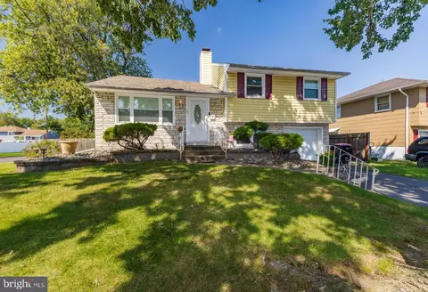 201 Frankford Ave, Blackwood, NJ 08012