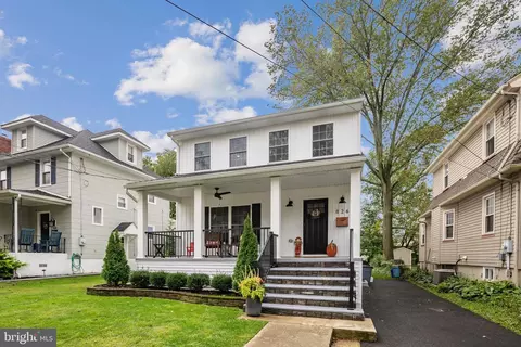 826 Belmont Ave, Collingswood, NJ 08108