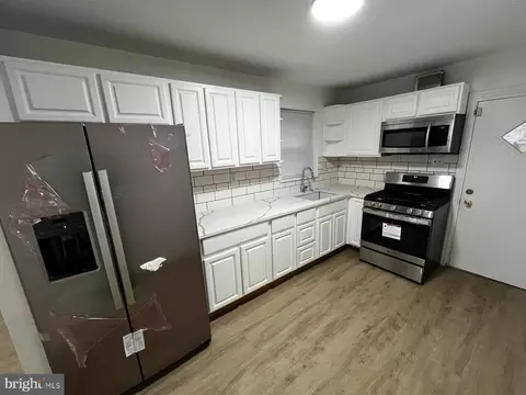 522 Trenton Ave, Camden, NJ 08103