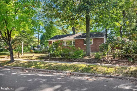 433 Glen Ave, Laurel Springs, NJ 08021 photo 3