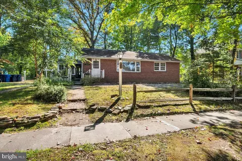 433 Glen Ave, Laurel Springs, NJ 08021