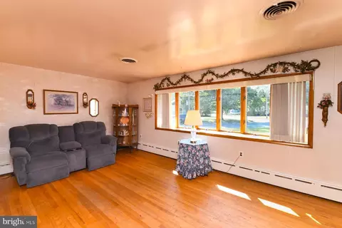 921 Kayser Ave, Pine Hill, NJ 08021 photo 5