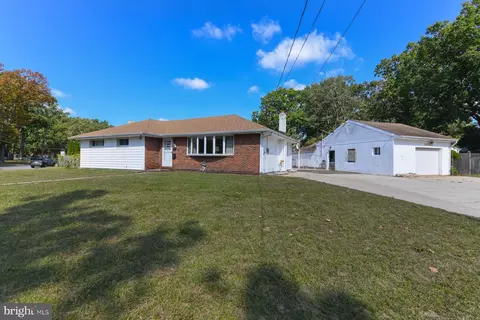 921 Kayser Ave, Pine Hill, NJ 08021 photo 3