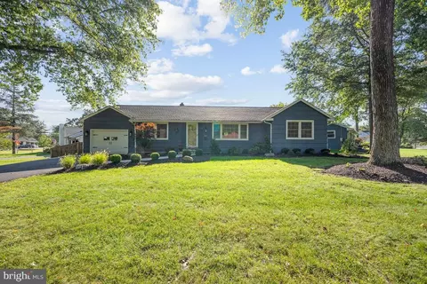847 Cedar Ave, Haddonfield, NJ 08033