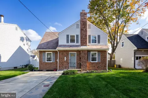 1736 Hillcrest Ave, Pennsauken, NJ 08110