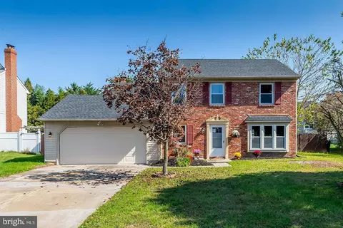 306 Longstone Dr, Cherry Hill, NJ 08003