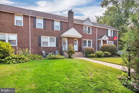 114 Park Ter, Westmont, NJ 08108