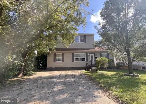 6822 Highland Ave, Pennsauken, NJ 08110