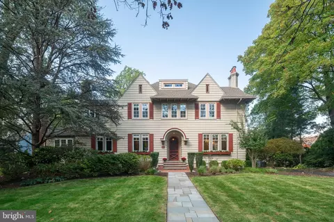 215 Mountwell Ave, Haddonfield, NJ 08033