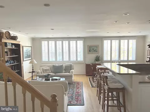 400 N Haddon Ave #15, Haddonfield, NJ 08033