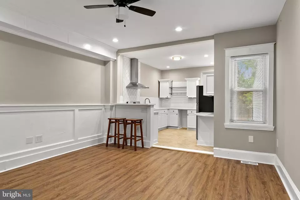  241 3rd St, Gloucester City, NJ 08030 photo 5
