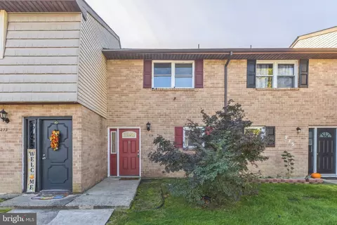 274 La Cascata, Clementon, NJ 08021